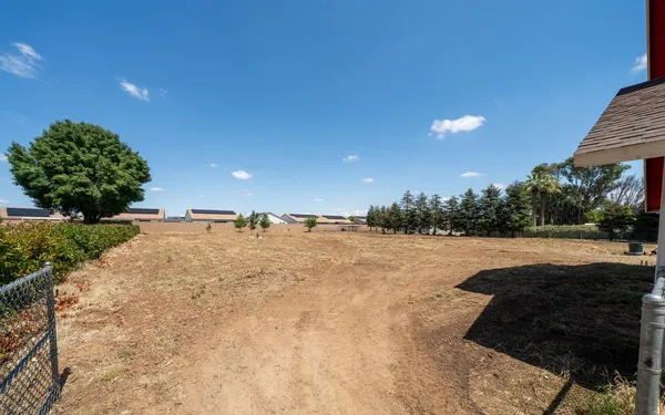 $1,100,000 | 7044 East Clinton Avenue, Fresno, CA 93737