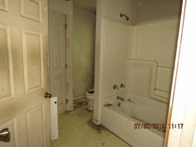 1037 Towe String Road Jacksboro, TN 37757 - Photo 8 of 14 IMG_0040