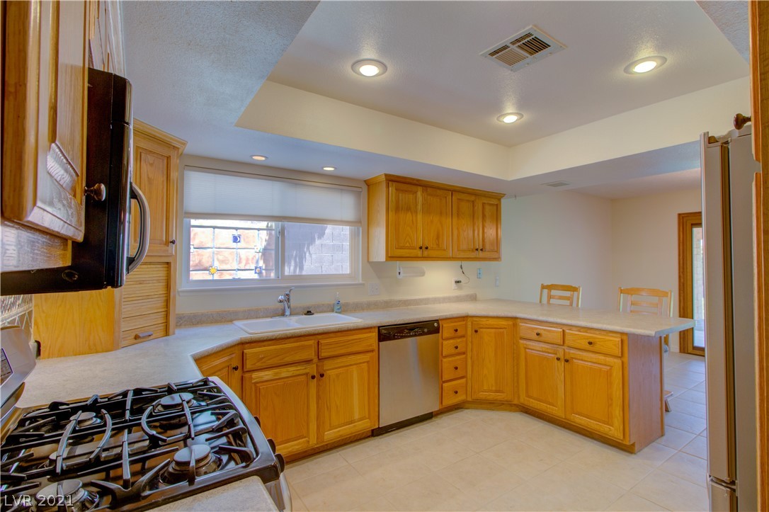 655 Arrayo Way Boulder City, NV 89005 - Photo 8 of 35 Gallery Image 8