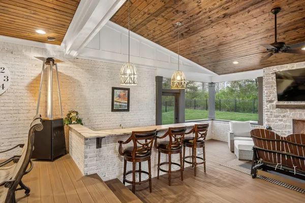 $1,325,000 | 2050 Imagine Circle, Spring Hill, TN 37174