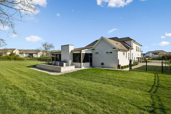$1,325,000 | 2050 Imagine Circle, Spring Hill, TN 37174