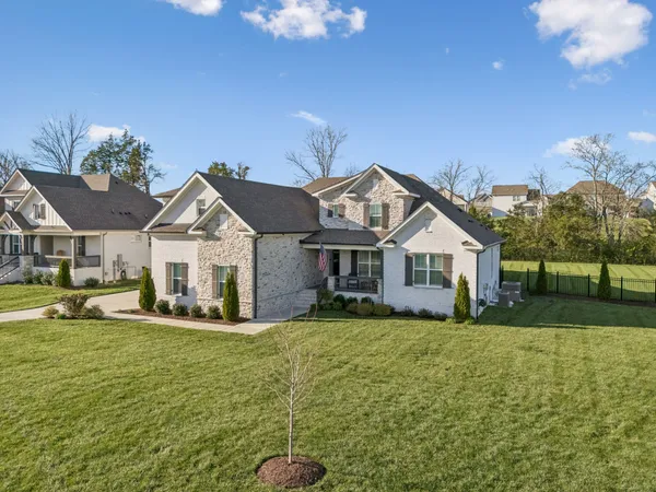 $1,325,000 | 2050 Imagine Circle, Spring Hill, TN 37174