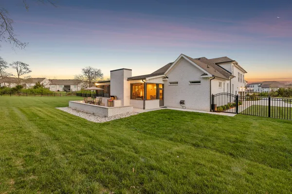 $1,325,000 | 2050 Imagine Circle, Spring Hill, TN 37174