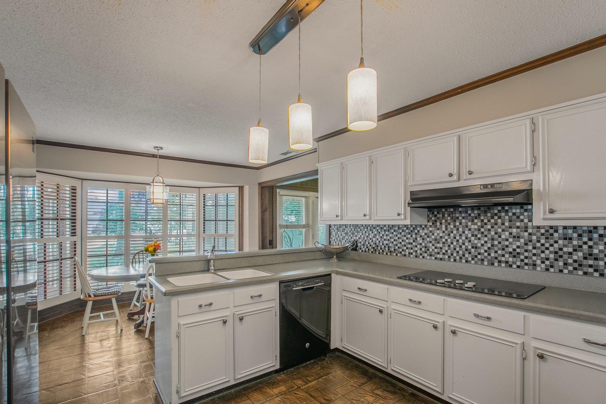 439 Village Drive Daphne, AL 36526 - Photo 27 of 48
