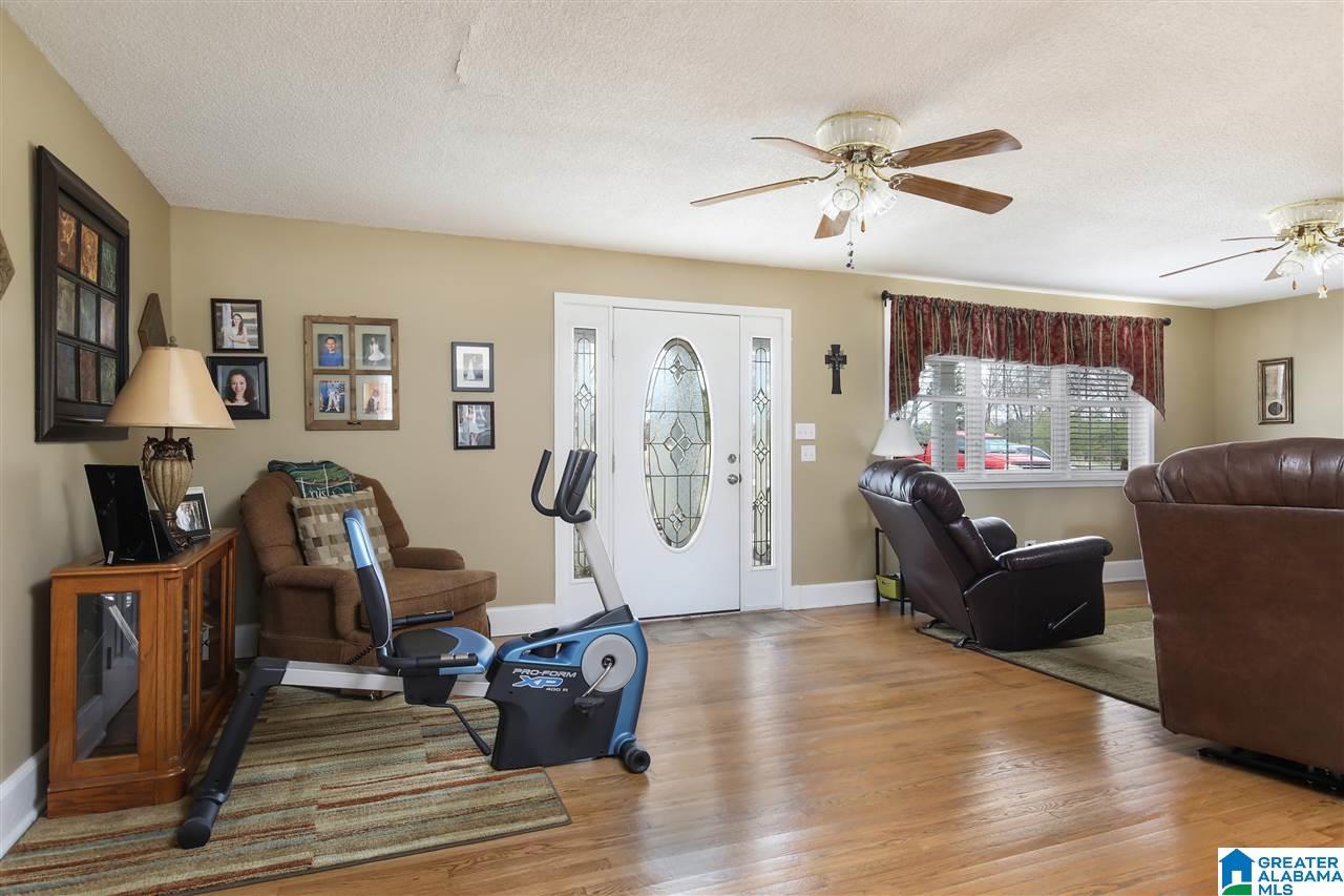 837 Old Warrior Road Sumiton, AL 35148 - Photo 5 of 27 Gallery Image 5