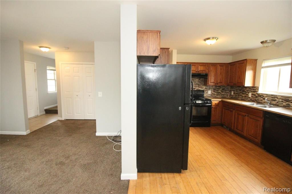 21840 15 Mile Road Clinton Township, MI 48035 - Photo 12 of 25