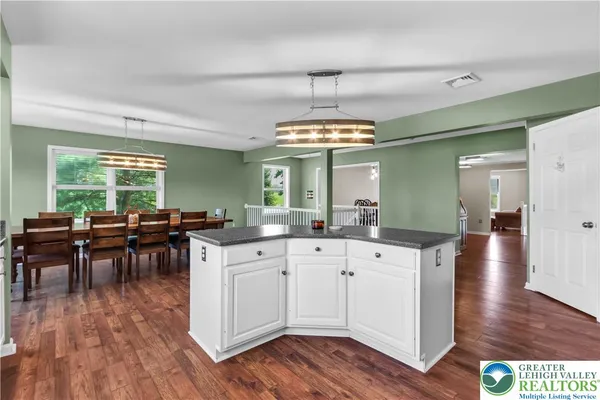 $600,000 | 4263 Park Avenue, Slatington, PA 18080