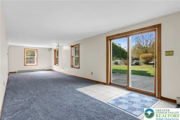 $600,000 | 4263 Park Avenue, Slatington, PA 18080