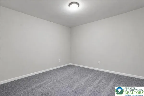 $600,000 | 4263 Park Avenue, Slatington, PA 18080