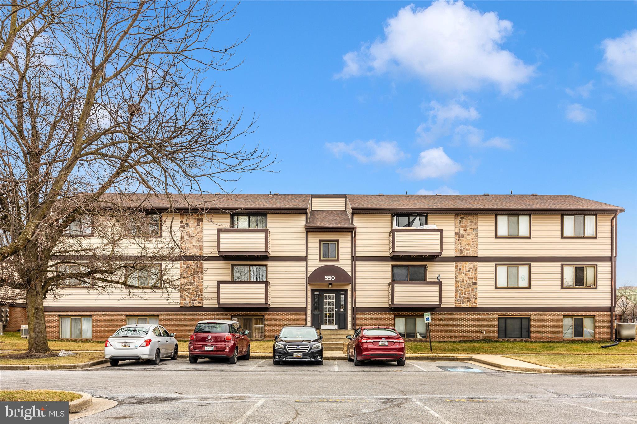 a car parked in front of a building