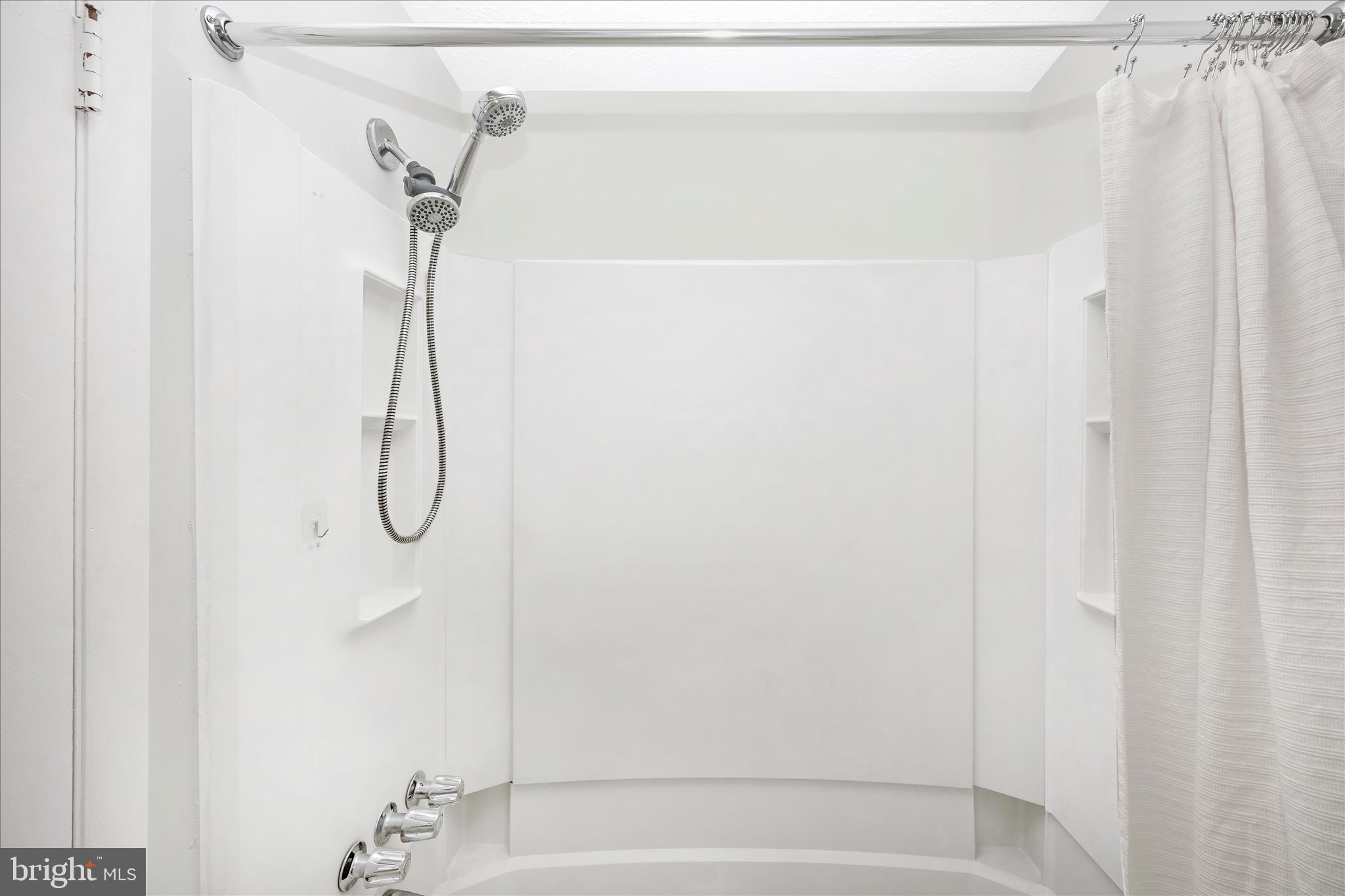 550 Heather Ridge Drive, Unit K Frederick, MD 21702 - Photo 35 of 45 a bathroom with a shower