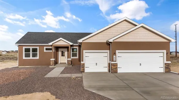 $419,900 | 1438 North Moonbeam Drive, Pueblo West, CO 81007
