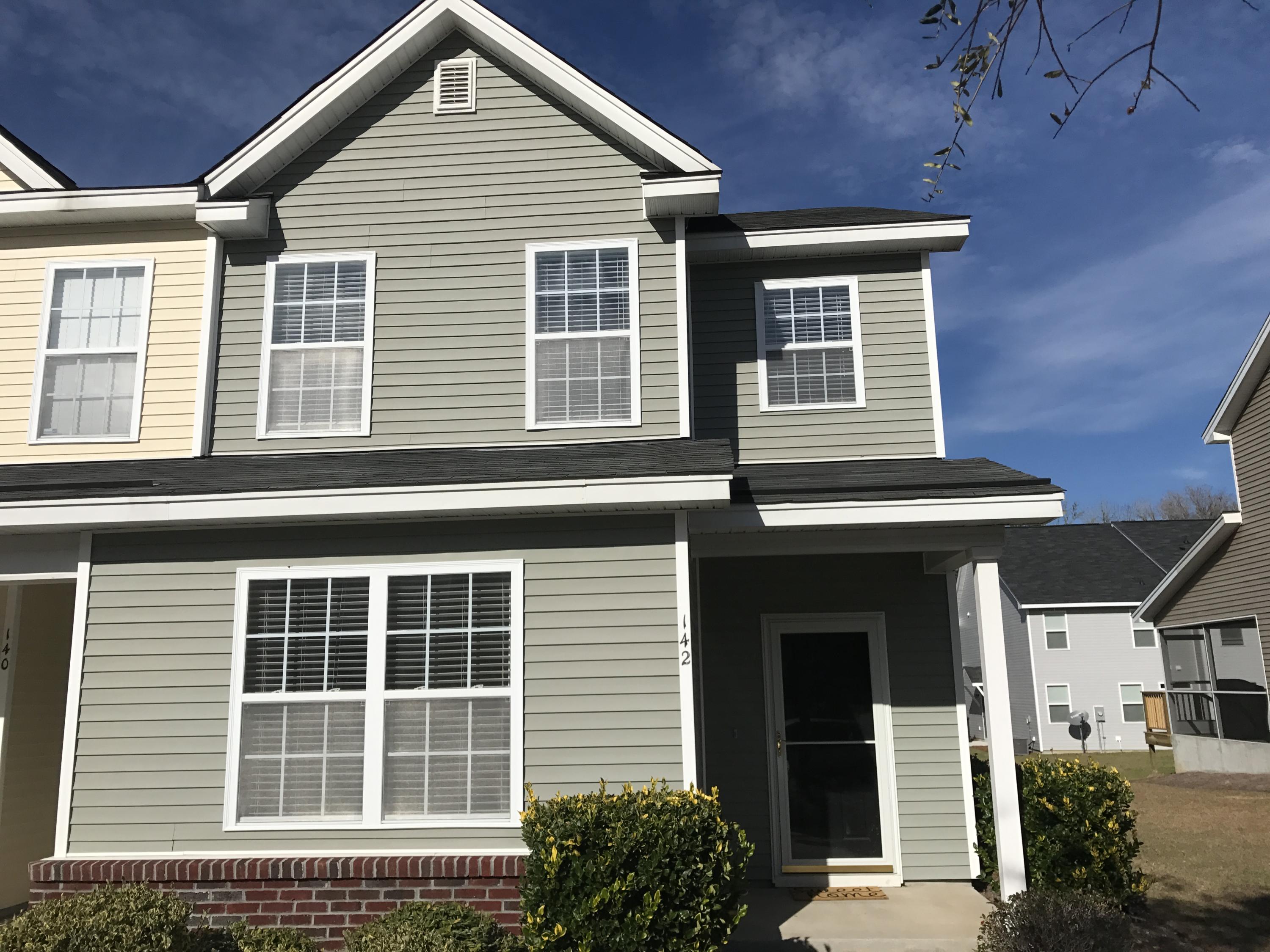 142 Woodward Road Goose Creek, SC 29445 - Photo 1 of 37 052