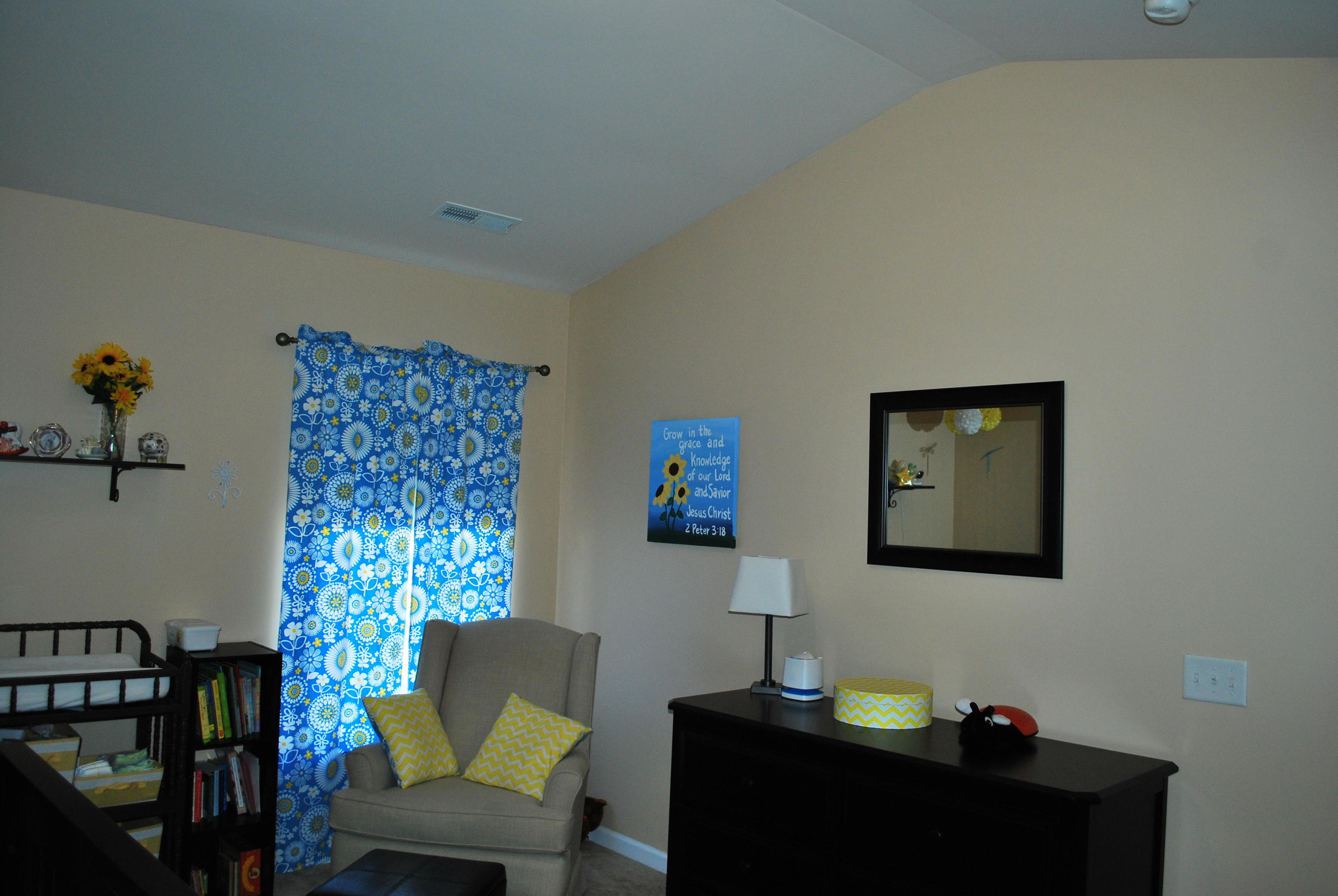 142 Woodward Road Goose Creek, SC 29445 - Photo 14 of 37 15 - Upstairs Bedroom