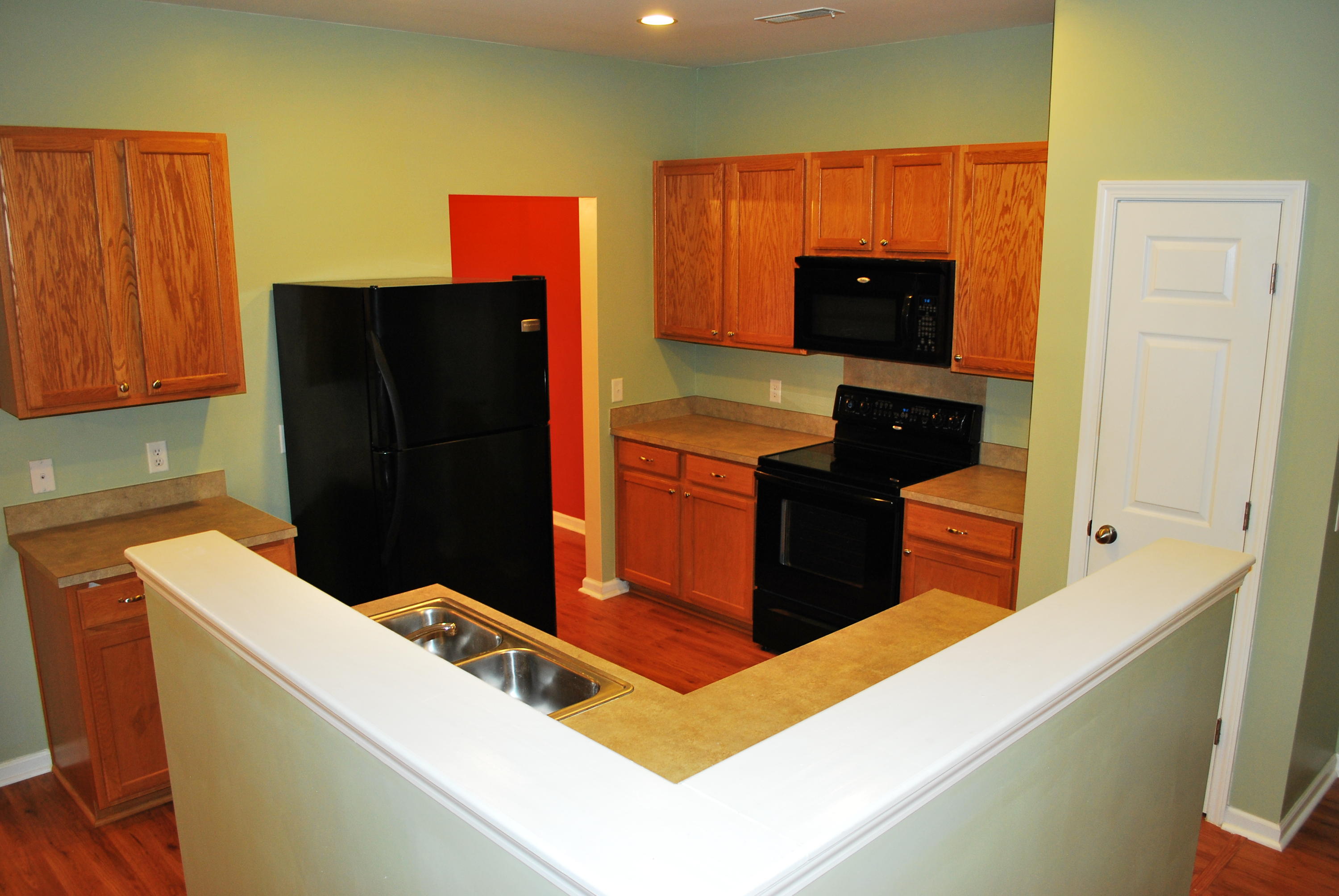 142 Woodward Road Goose Creek, SC 29445 - Photo 23 of 37 Kitchen