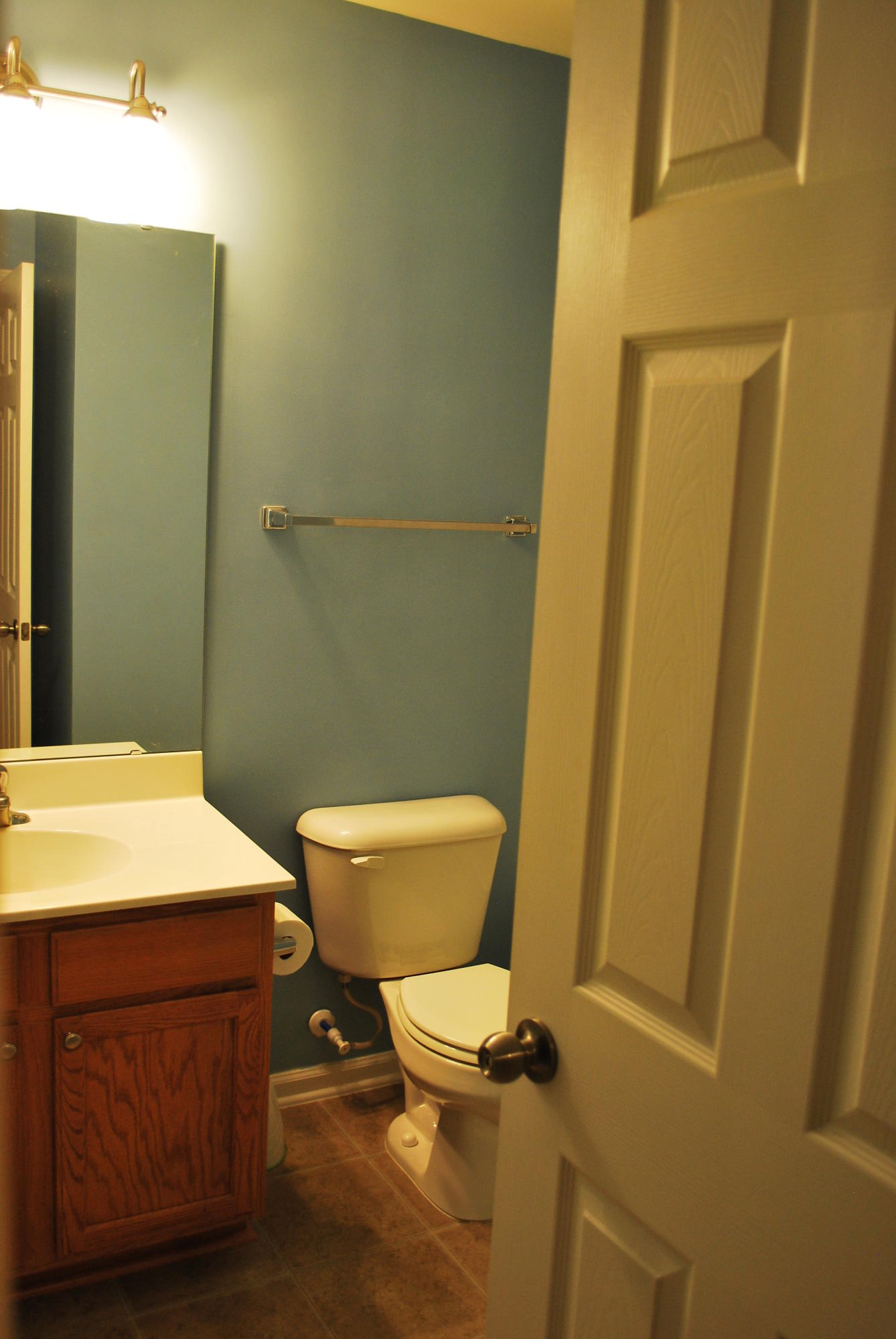 142 Woodward Road Goose Creek, SC 29445 - Photo 29 of 37 Upstairs Bath Attached to Bedroom