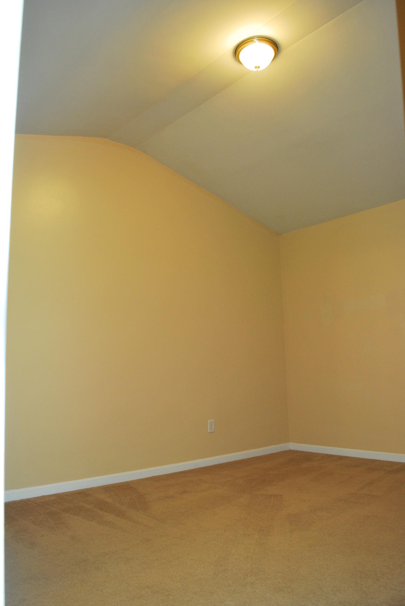 142 Woodward Road Goose Creek, SC 29445 - Photo 30 of 37 Upstairs Bedroom (2)
