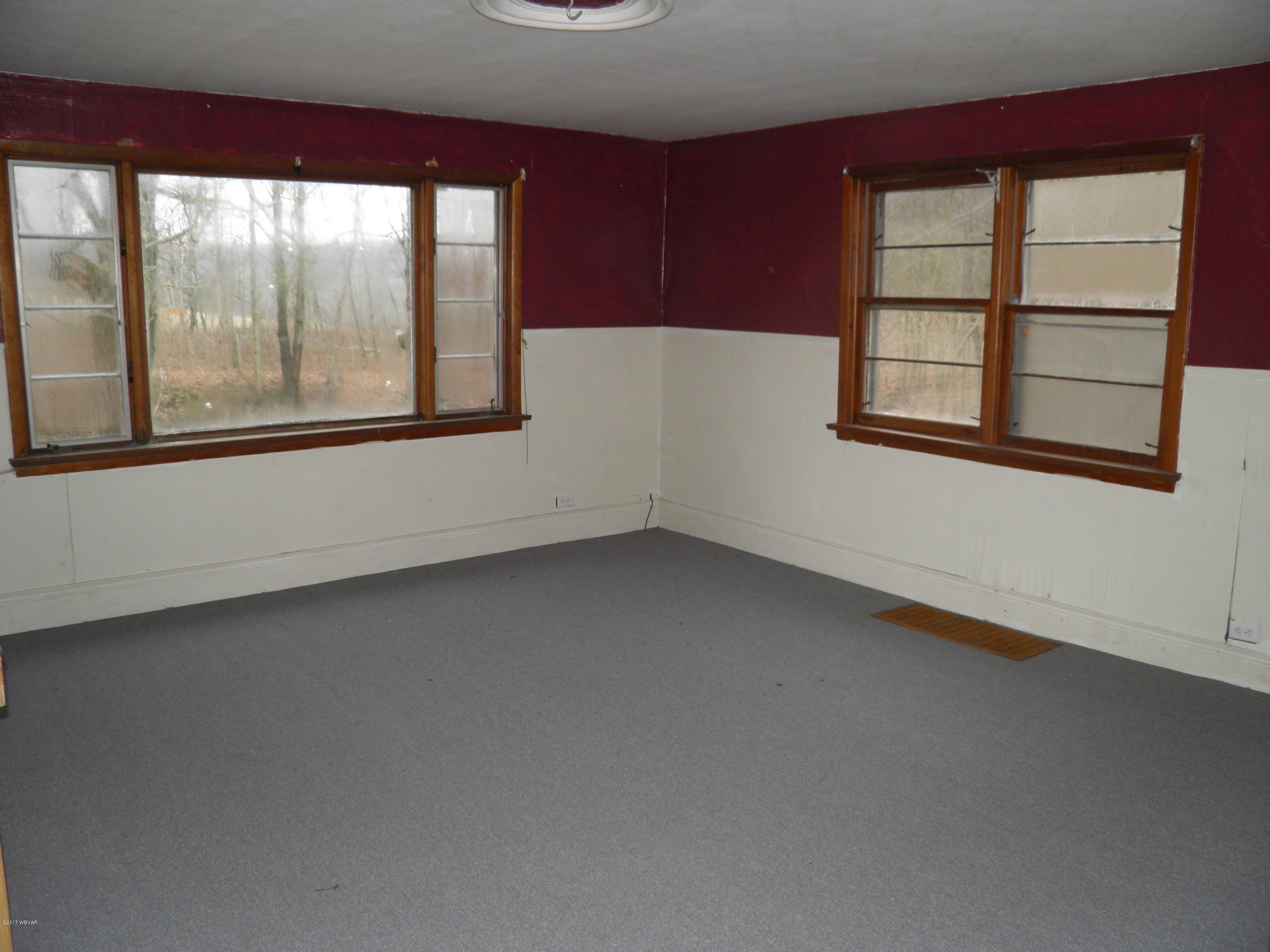 1311 Congdon Road Gillett, PA 16925 - Photo 19 of 25 P1211695