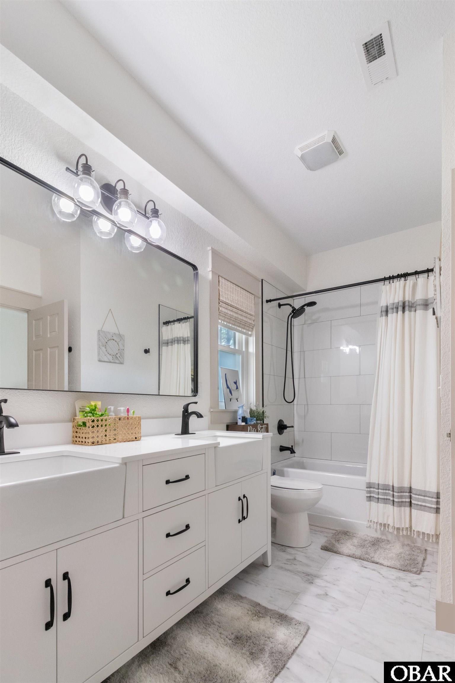 308 Airport Road Manteo, NC 27954 - Photo 17 of 42