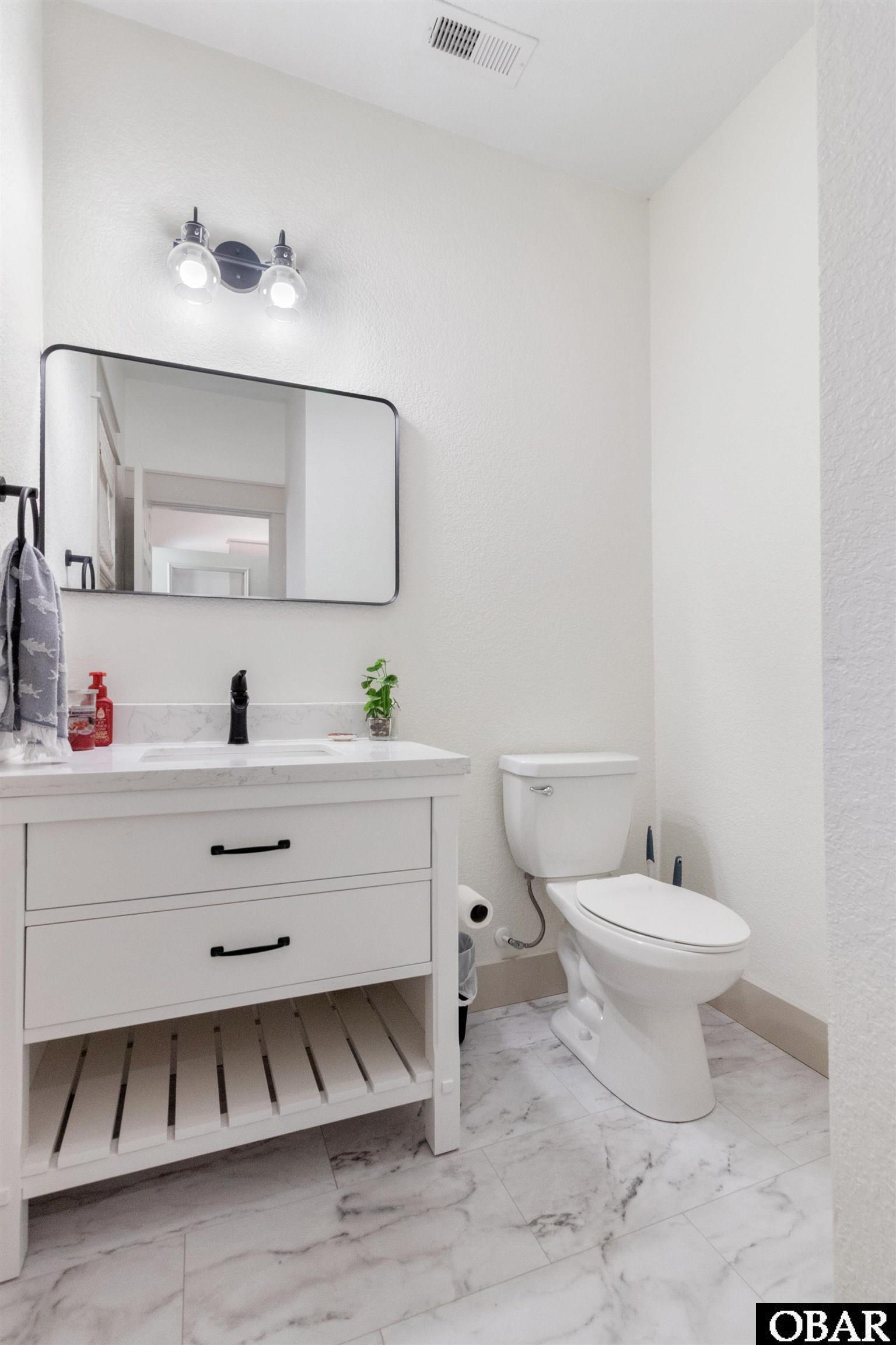 308 Airport Road Manteo, NC 27954 - Photo 18 of 42