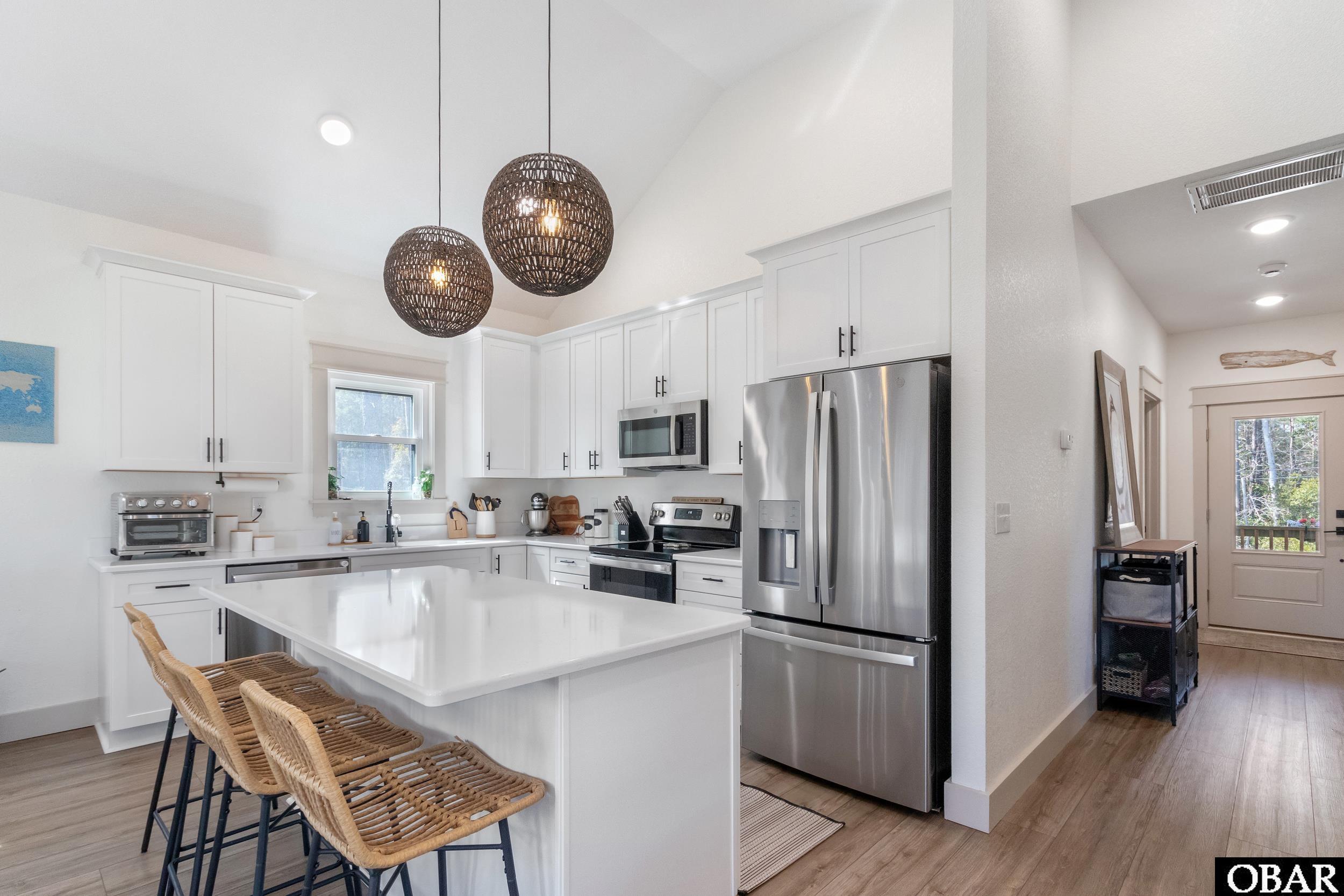 308 Airport Road Manteo, NC 27954 - Photo 5 of 42