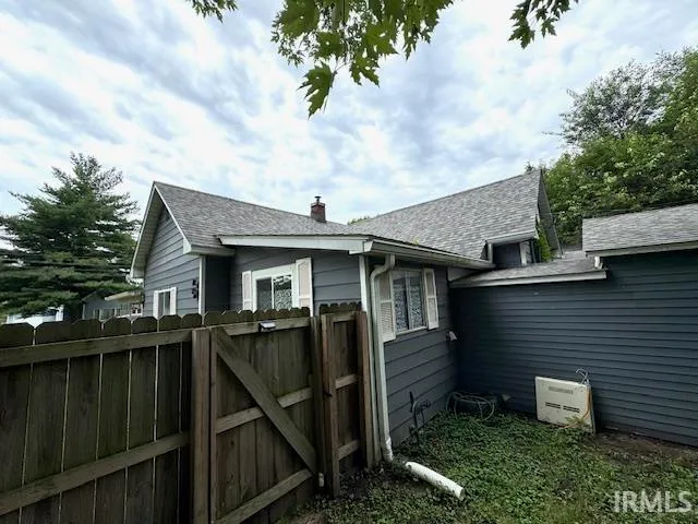 $85,000 | 734 South 6th Street, Clinton, IN 47842