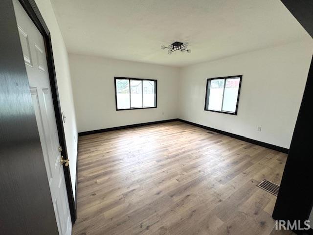 734 South 6th Street Clinton, IN 47842 - Photo 2 of 29