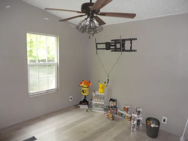 $175,000 | 1920 South 15th Street, Niles, MI 49120