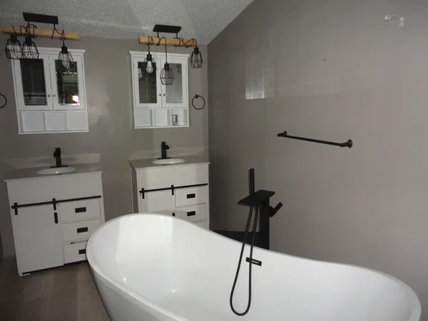 $175,000 | 1920 South 15th Street, Niles, MI 49120