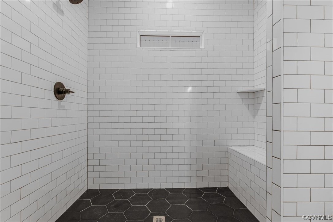 10100 Winterpock Road Chesterfield, VA 23832 - Photo 19 of 29 a bathroom with a shower