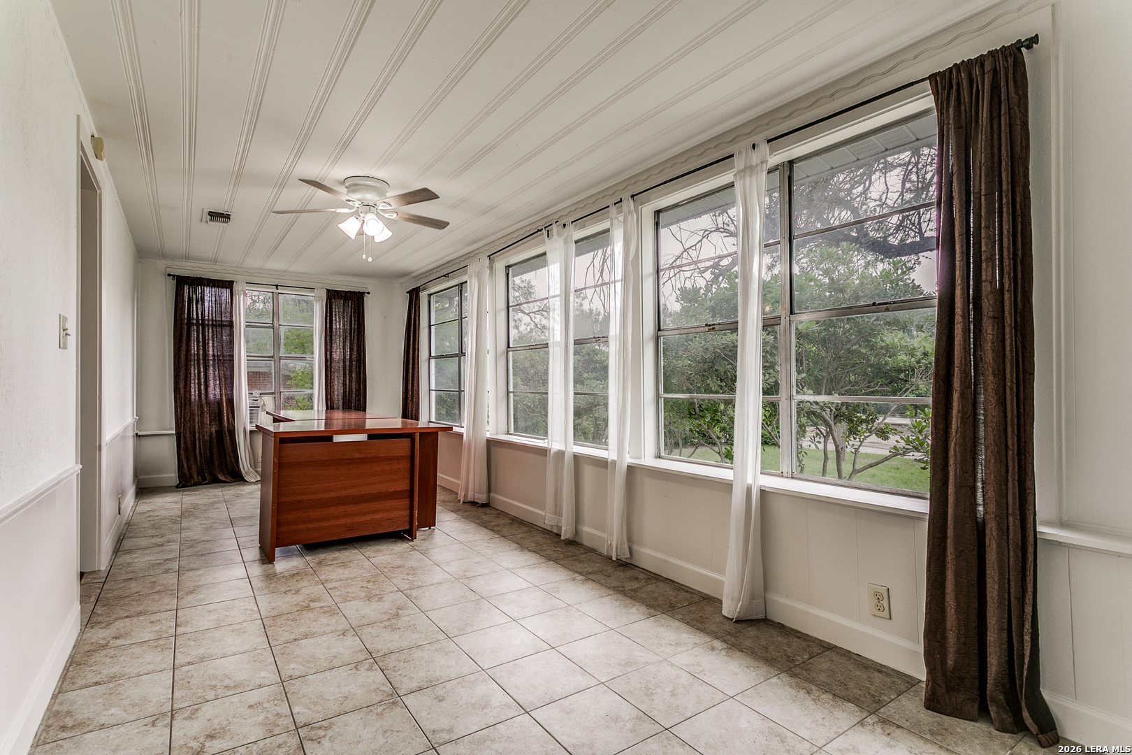 341 Tuttle Road Terrell Hills, TX 78209 - Photo 20 of 26