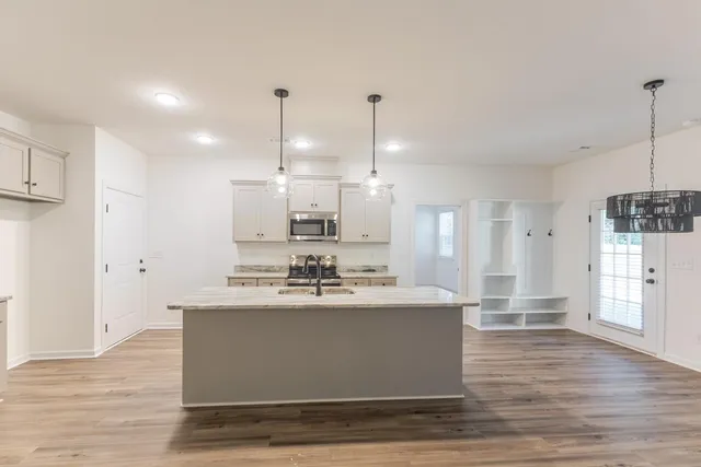 $319,900 | 1964 Bunting Drive, North Augusta, SC 29841