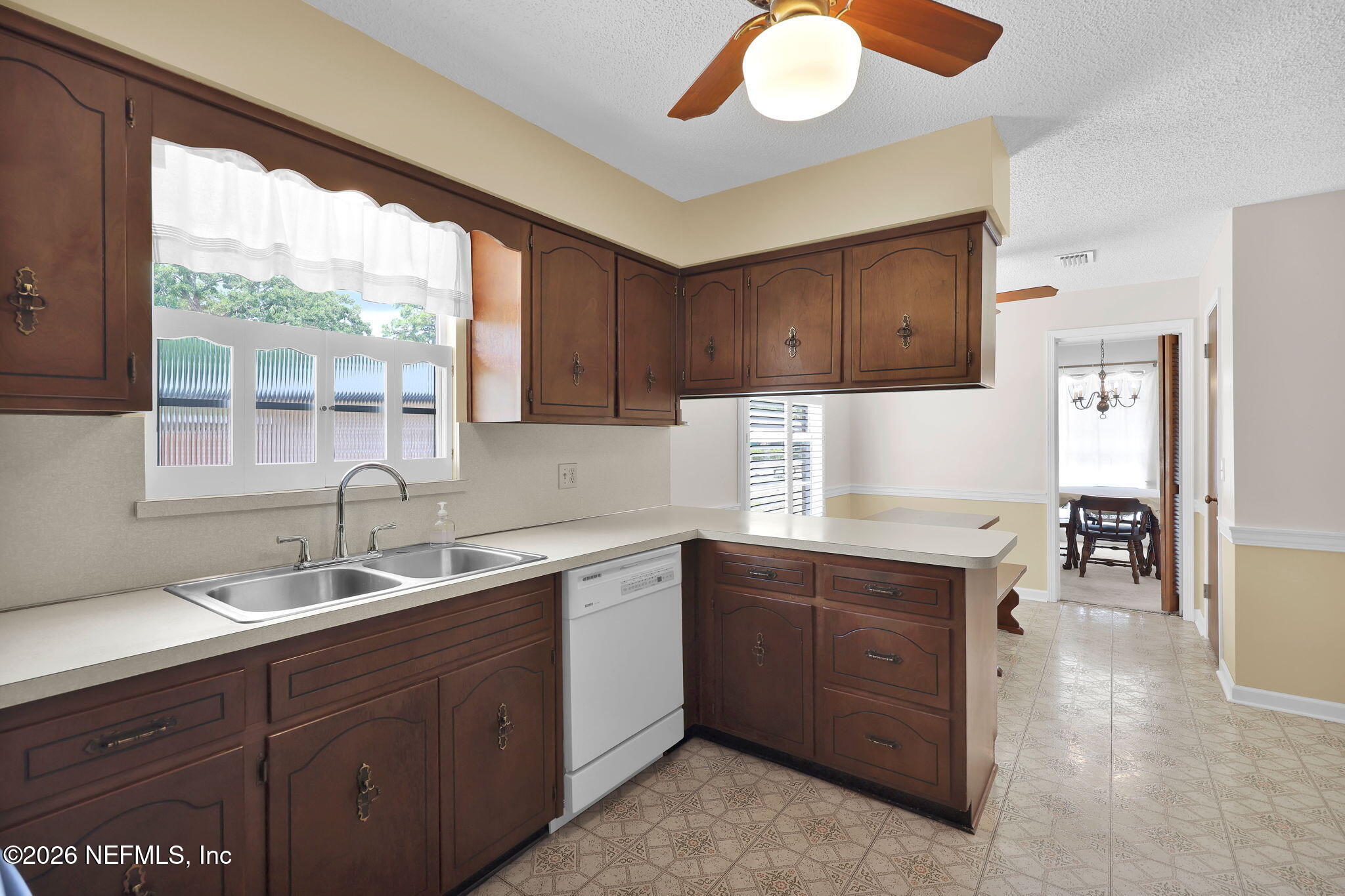 147 Ridgefield Court Orange Park, FL 32065 - Photo 17 of 45 16-web-or-mls-147 Ridgefield_016