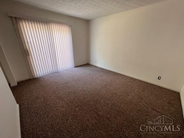 4833 Stoneybrook Road Cincinnati, OH 45244 - Photo 12 of 27 Gallery Image 12