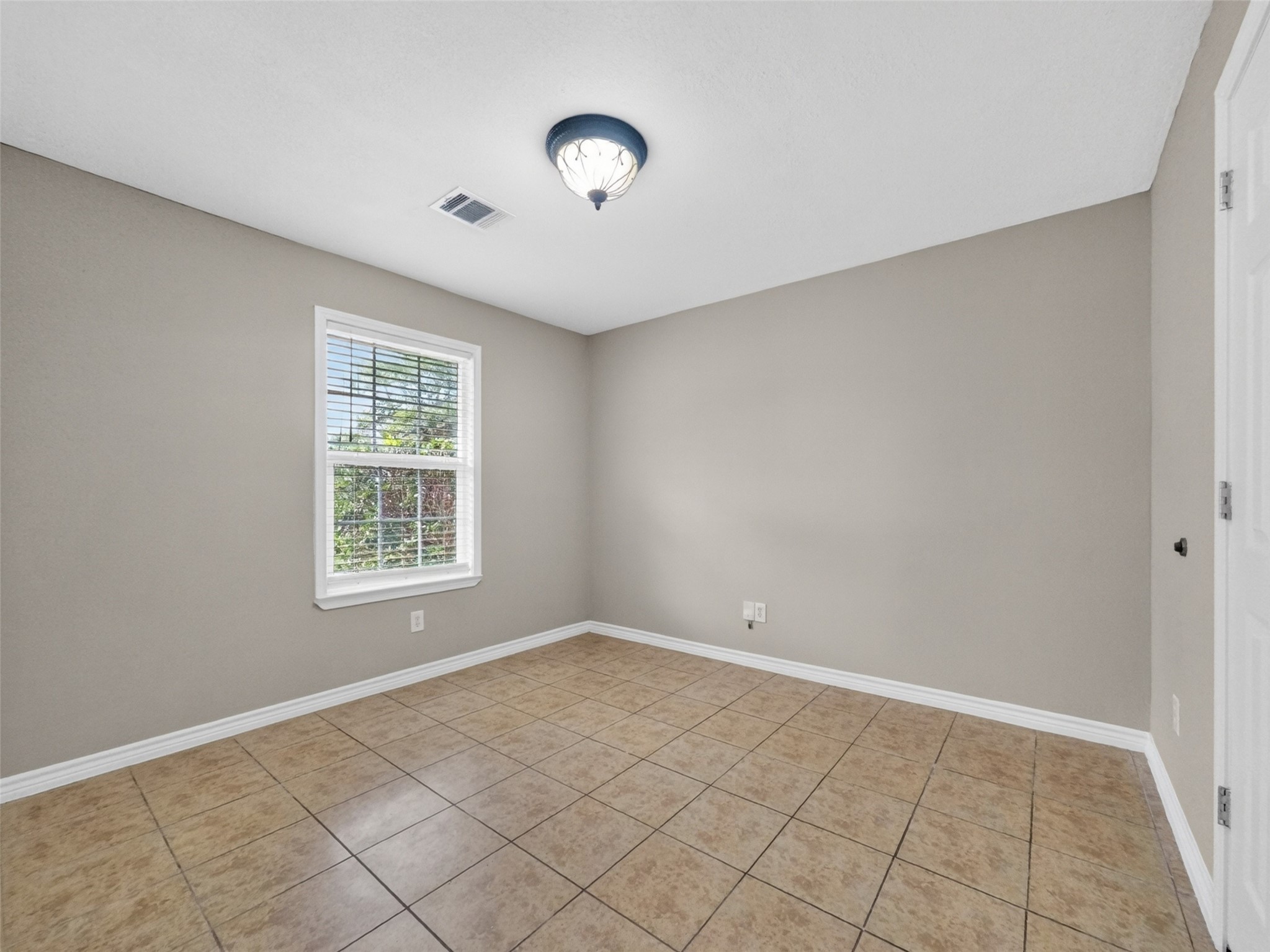 6231 Lone Prairie Way Katy, TX 77449 - Photo 20 of 27 Quiet corners for guests, kids, or hobbies—each room with its own closet and ready to flex however you need.