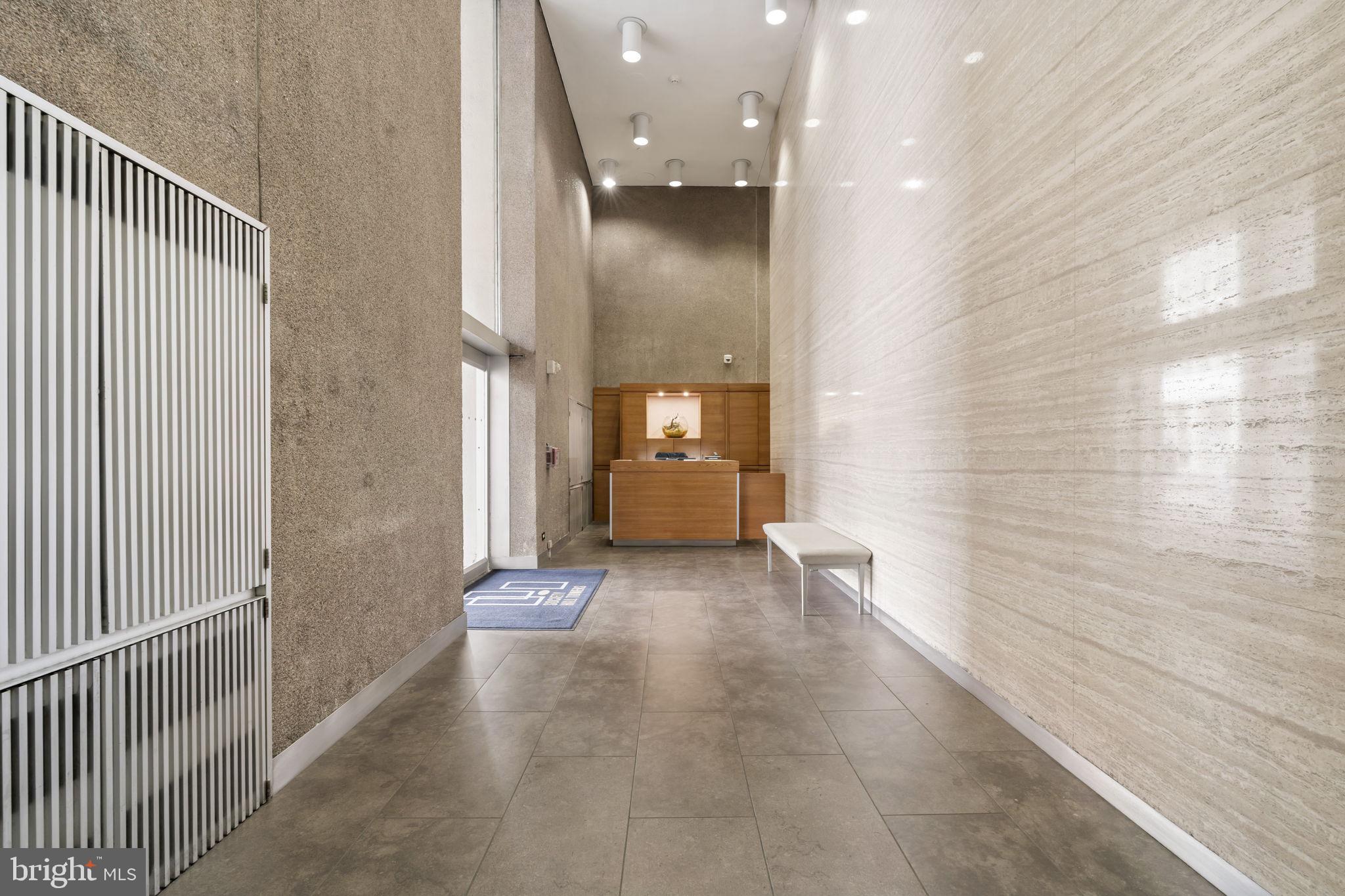 210 Locust Street, Unit 21E Philadelphia, PA 19106 - Photo 7 of 36