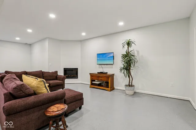 $674,999 | 14047 Platte Drive, Carmel, IN 46033