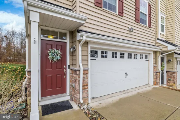 $562,000 | 9 Lani Lane, Marlton, NJ 08053