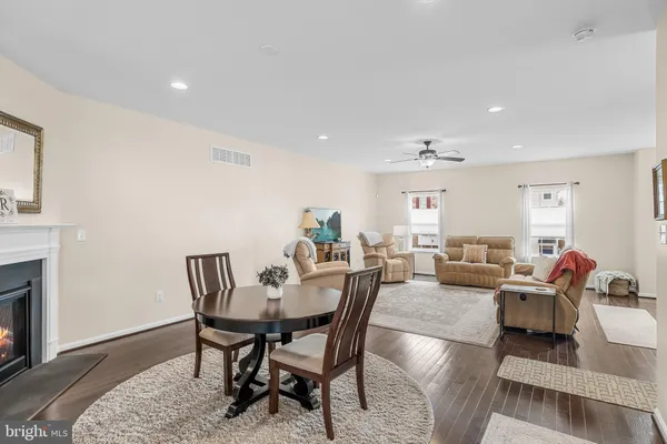 $562,000 | 9 Lani Lane, Marlton, NJ 08053