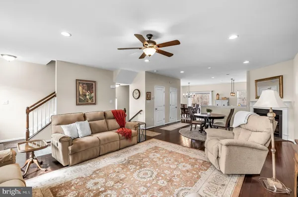 $562,000 | 9 Lani Lane, Marlton, NJ 08053