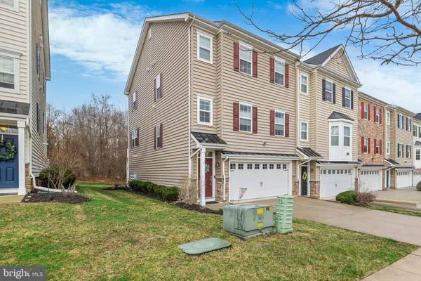 $562,000 | 9 Lani Lane, Marlton, NJ 08053