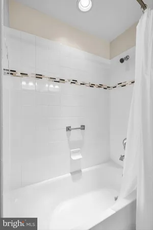 $562,000 | 9 Lani Lane, Marlton, NJ 08053