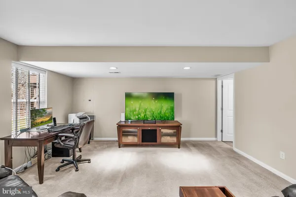 $562,000 | 9 Lani Lane, Marlton, NJ 08053