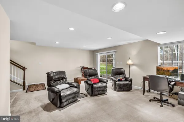 $562,000 | 9 Lani Lane, Marlton, NJ 08053