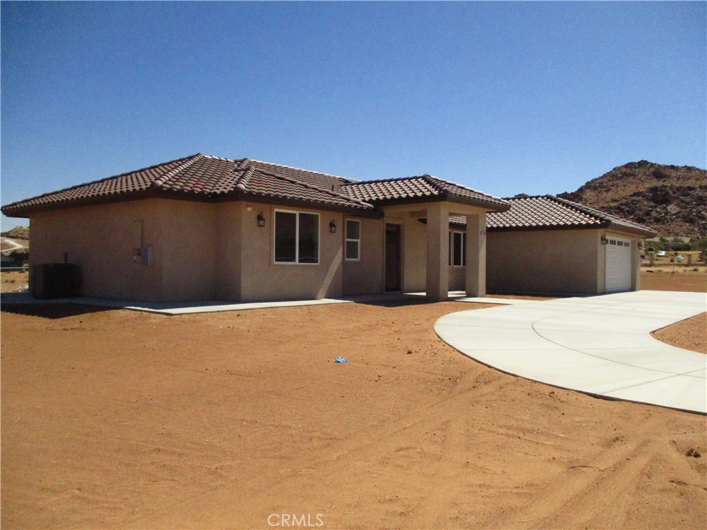 24980 Flint Road Apple Valley, CA 92307 - Photo 6 of 53
