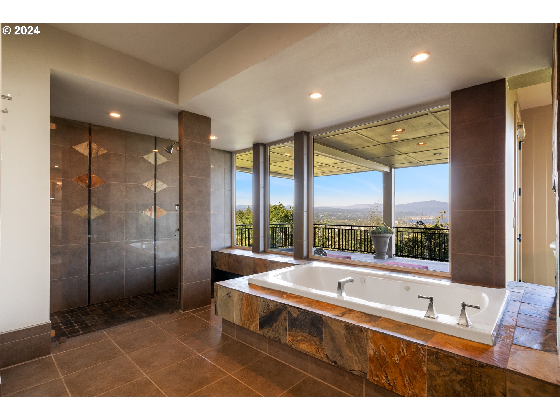 538 Northwest View Ridge Street Camas, WA 98607 - Photo 23 of 41