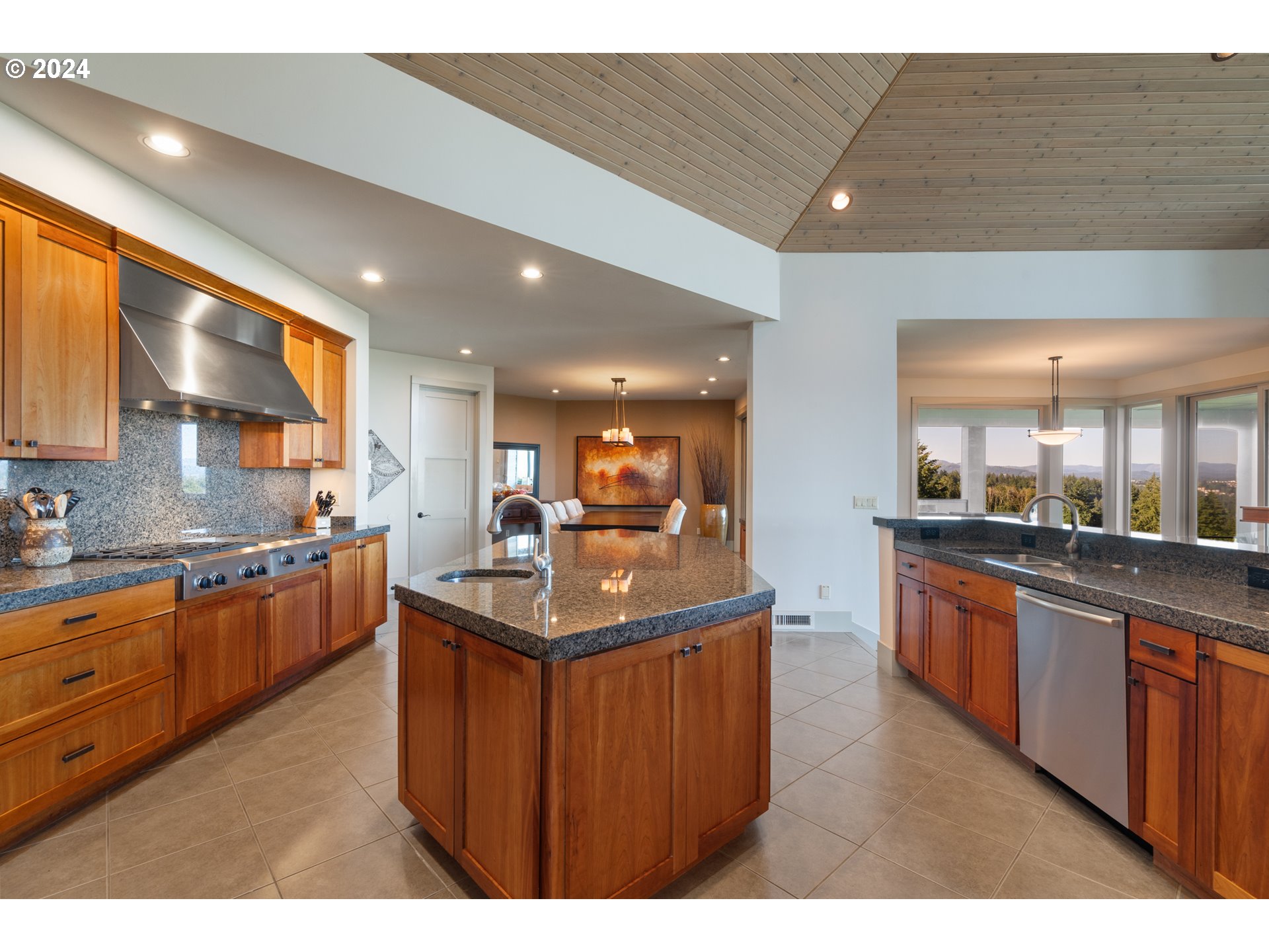 538 Northwest View Ridge Street Camas, WA 98607 - Photo 6 of 41