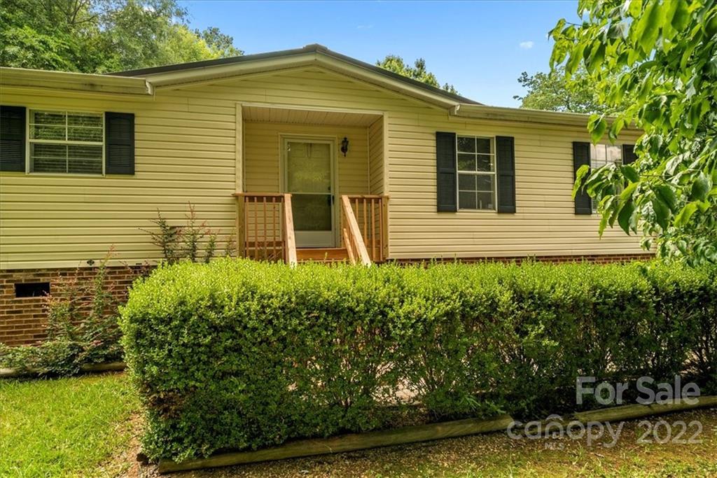 957 Lucky 2 Road York, SC 29745 - Photo 3 of 36 Gallery Image 3