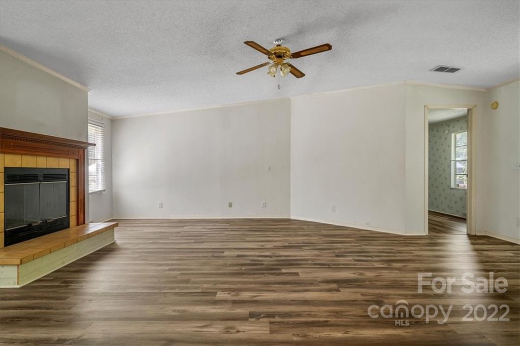 957 Lucky 2 Road York, SC 29745 - Photo 8 of 36 Gallery Image 8