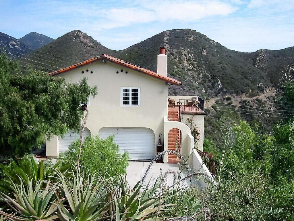 2835 Gibraltar Road Santa Barbara, CA 93105 - Photo 4 of 4 Garage & Guest Quarters